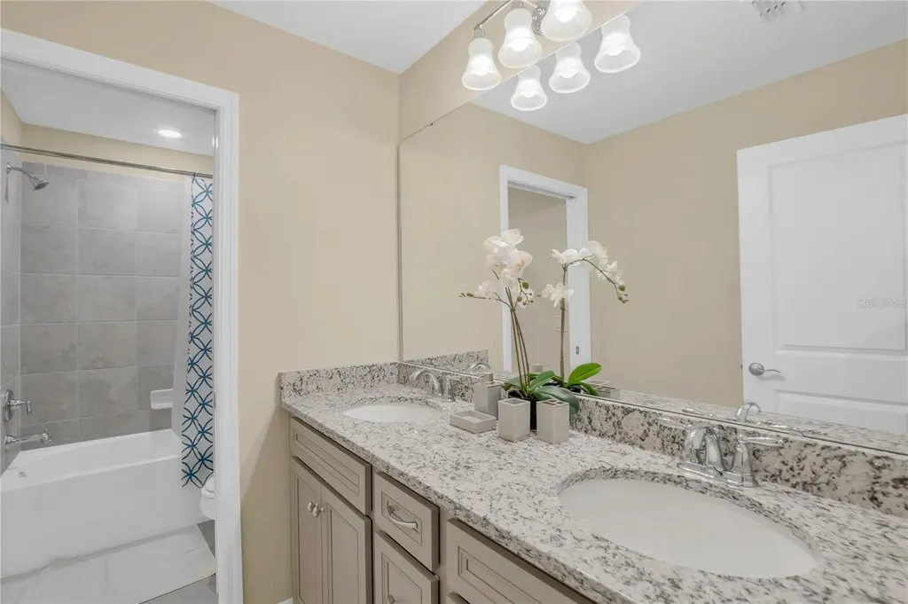 1806 Summer Drive Davenport FL 33897