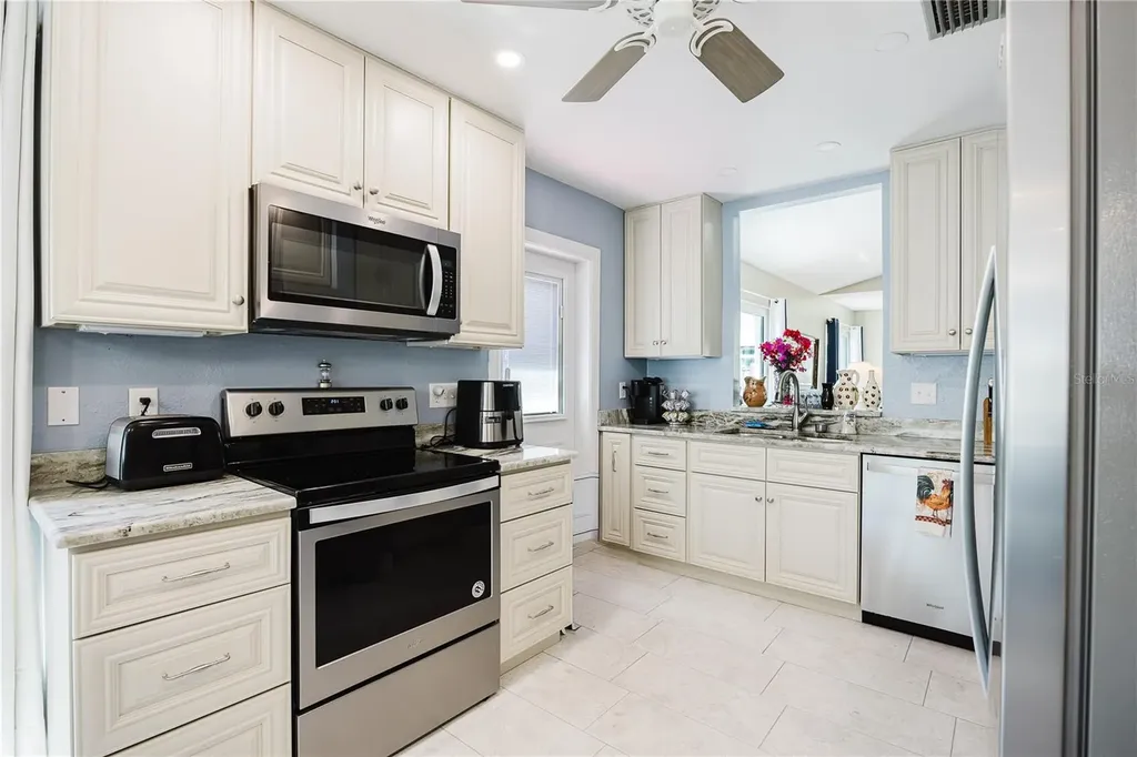 689 Linden Drive Englewood FL 34223