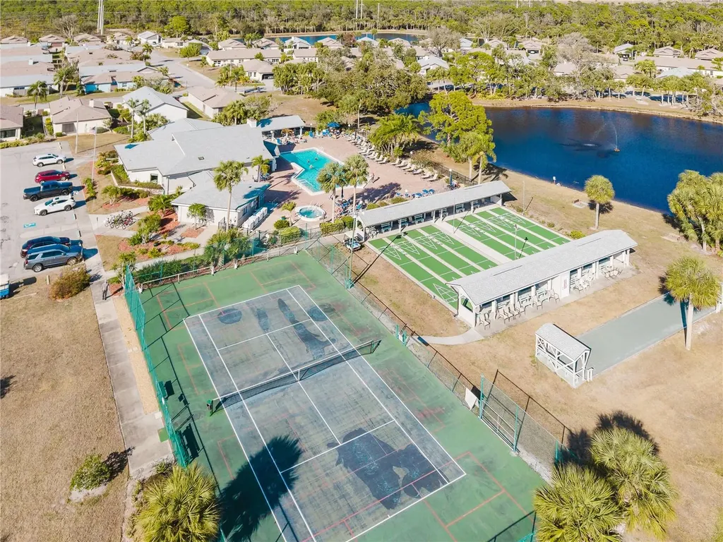 689 Linden Drive Englewood FL 34223