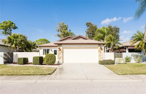 689 Linden Drive Englewood FL 34223