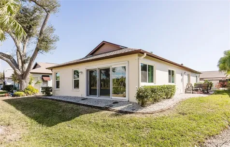 689 Linden Drive Englewood FL 34223