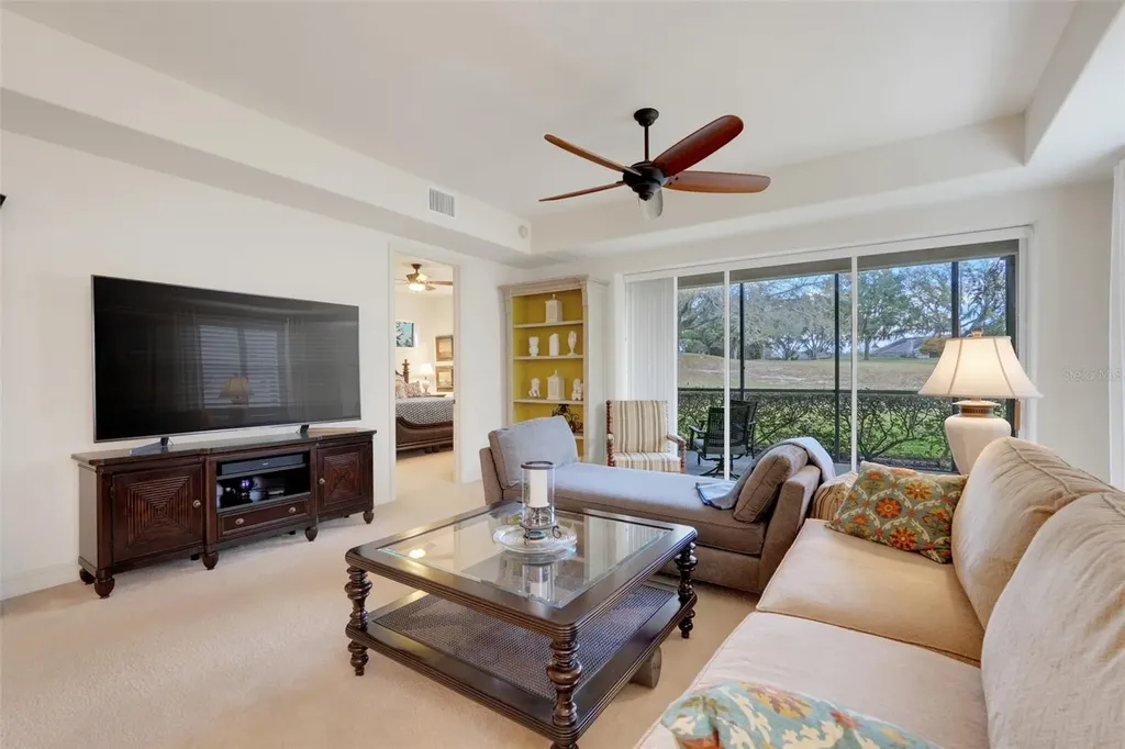 26206 Avenida Las Colinas Howey In The Hills FL 34737