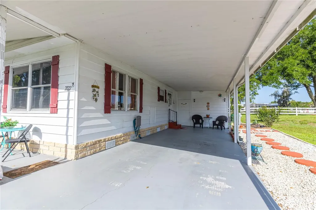 2122 Oak Grove Drive Zellwood FL 32798
