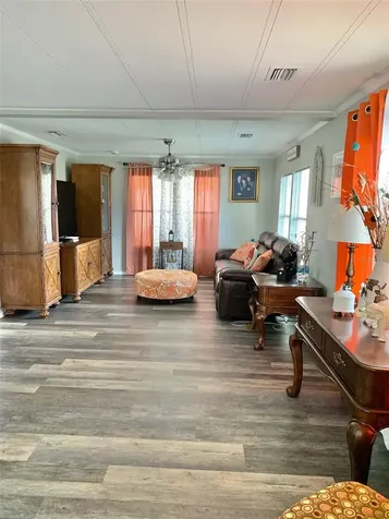 2122 Oak Grove Drive Zellwood FL 32798