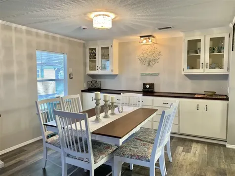 2122 Oak Grove Drive Zellwood FL 32798