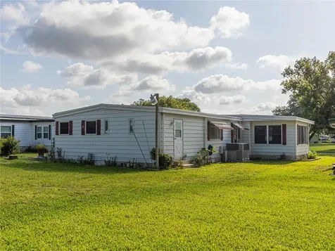 2122 Oak Grove Drive Zellwood FL 32798