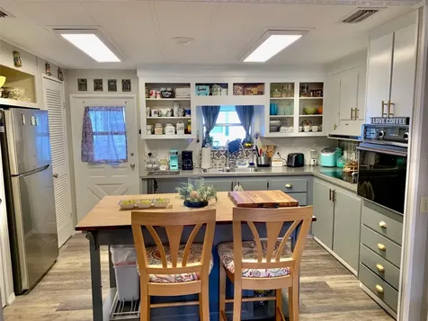 2122 Oak Grove Drive Zellwood FL 32798