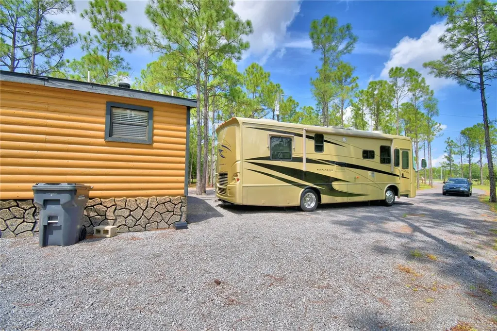 5660 E Highway 630 Frostproof FL 33843