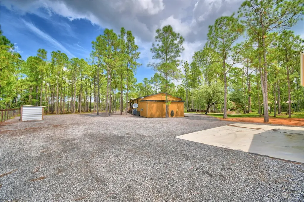 5660 E Highway 630 Frostproof FL 33843