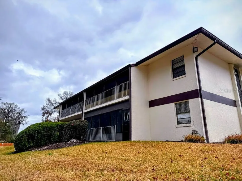 1547 NE 2nd Street Ocala FL 34470