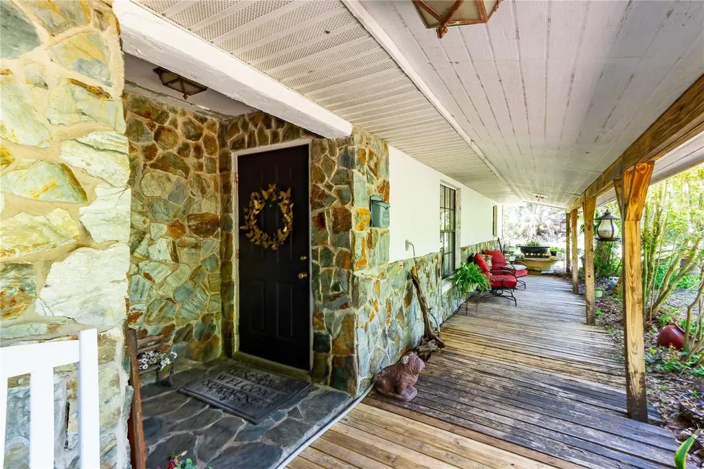 12237 Cr 727 Webster FL 33597