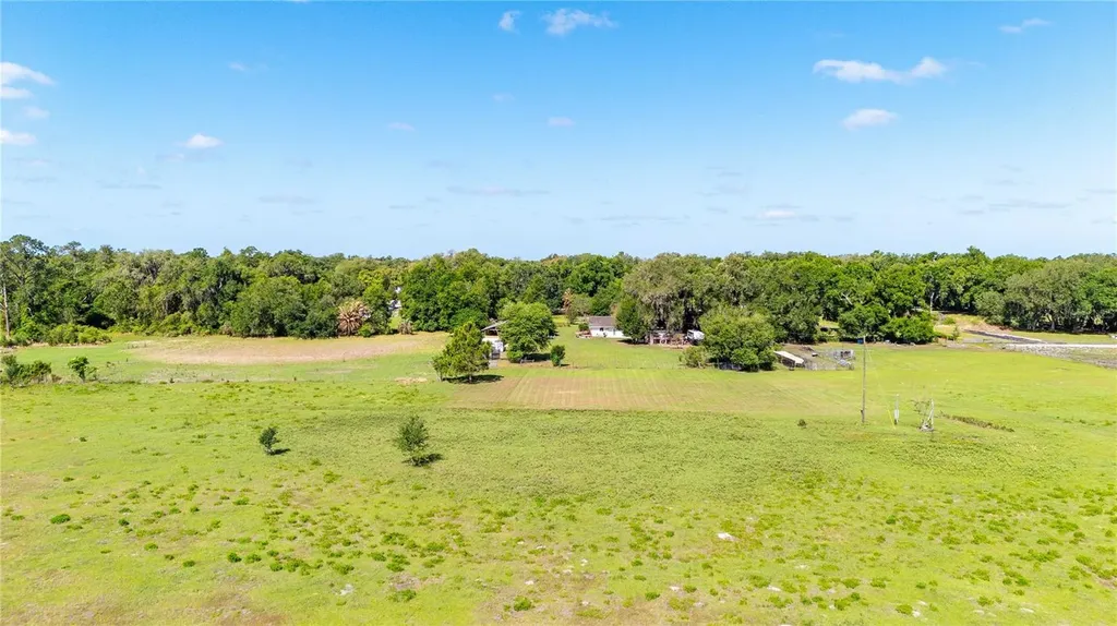 12237 Cr 727 Webster FL 33597