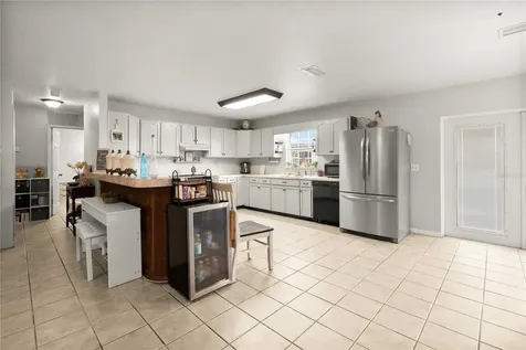 12237 Cr 727 Webster FL 33597