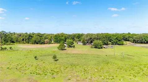 12237 Cr 727 Webster FL 33597