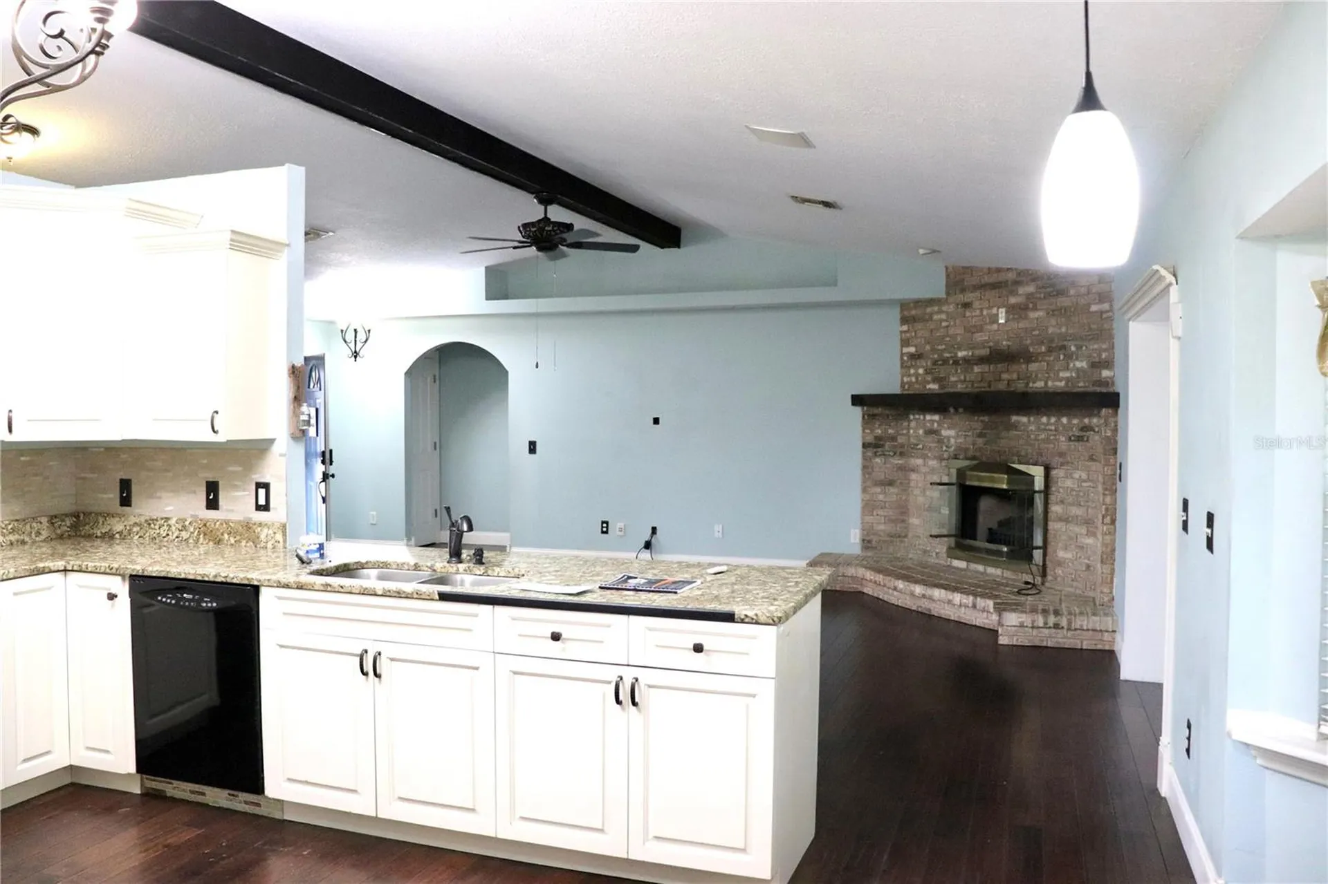 7023 Wright Avenue Mount Dora FL 32757