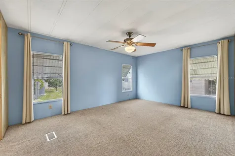 7880 54th Avenue N St Petersburg FL 33709