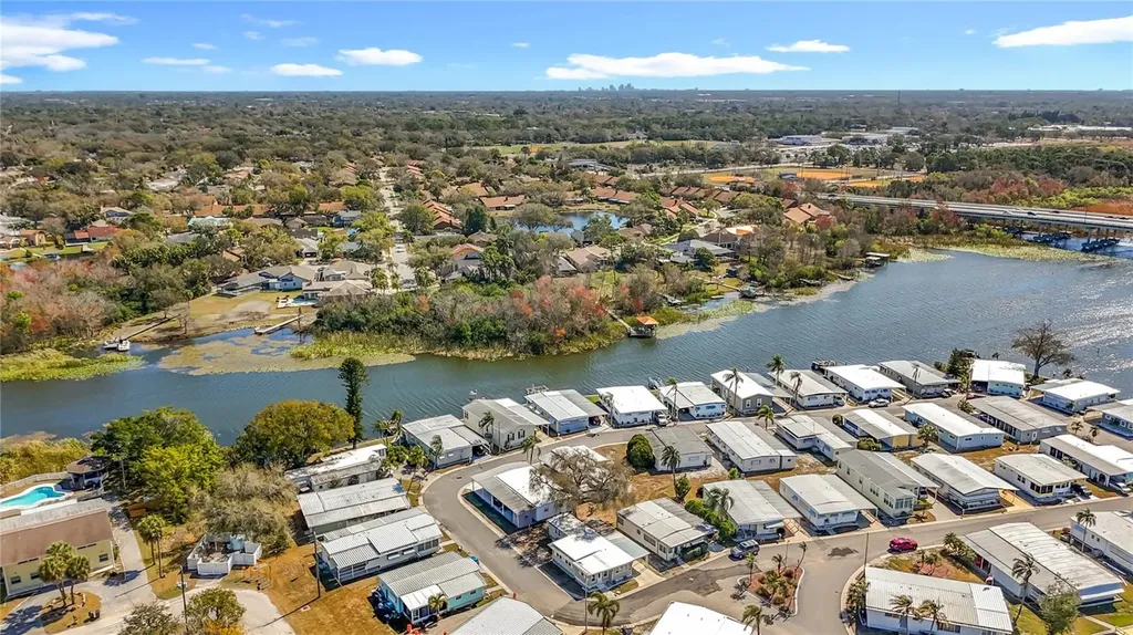10101 N Lake Drive Largo FL 33773