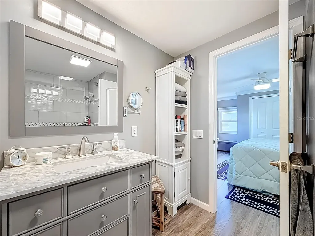 10101 N Lake Drive Largo FL 33773
