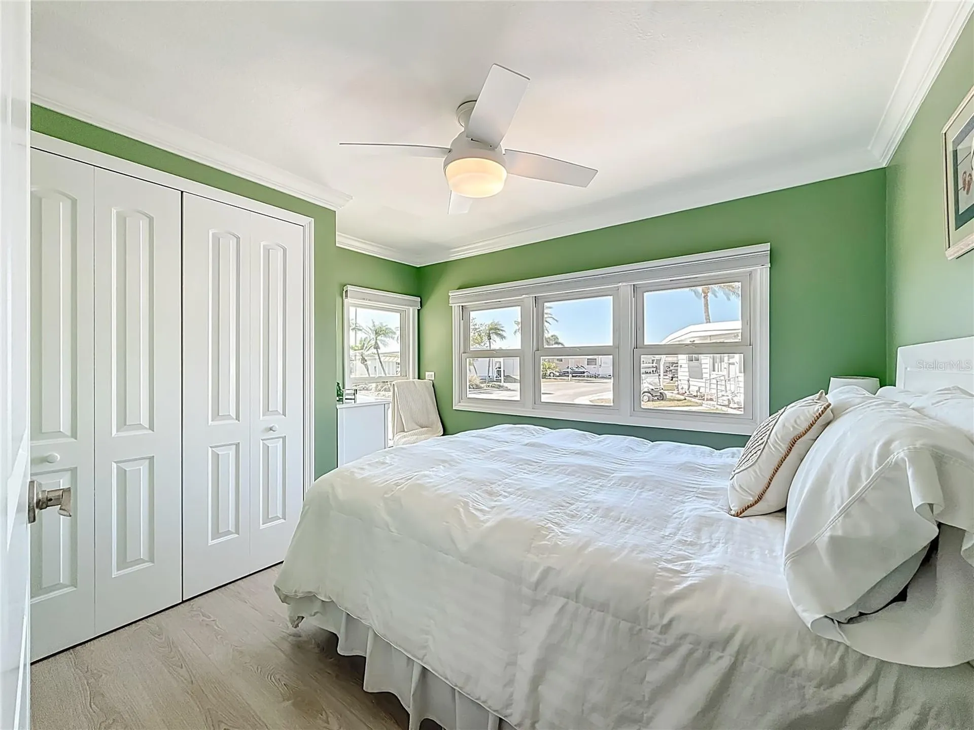 10101 N Lake Drive Largo FL 33773
