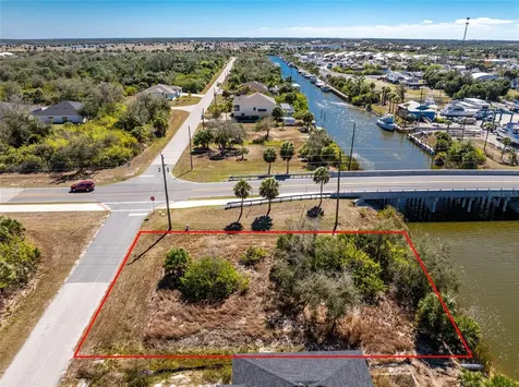 10311 Redondo Street Port Charlotte FL 33981