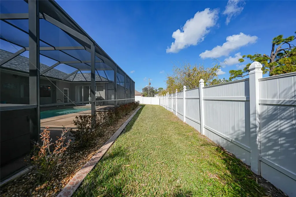 1816 Northland Avenue North Port FL 34288