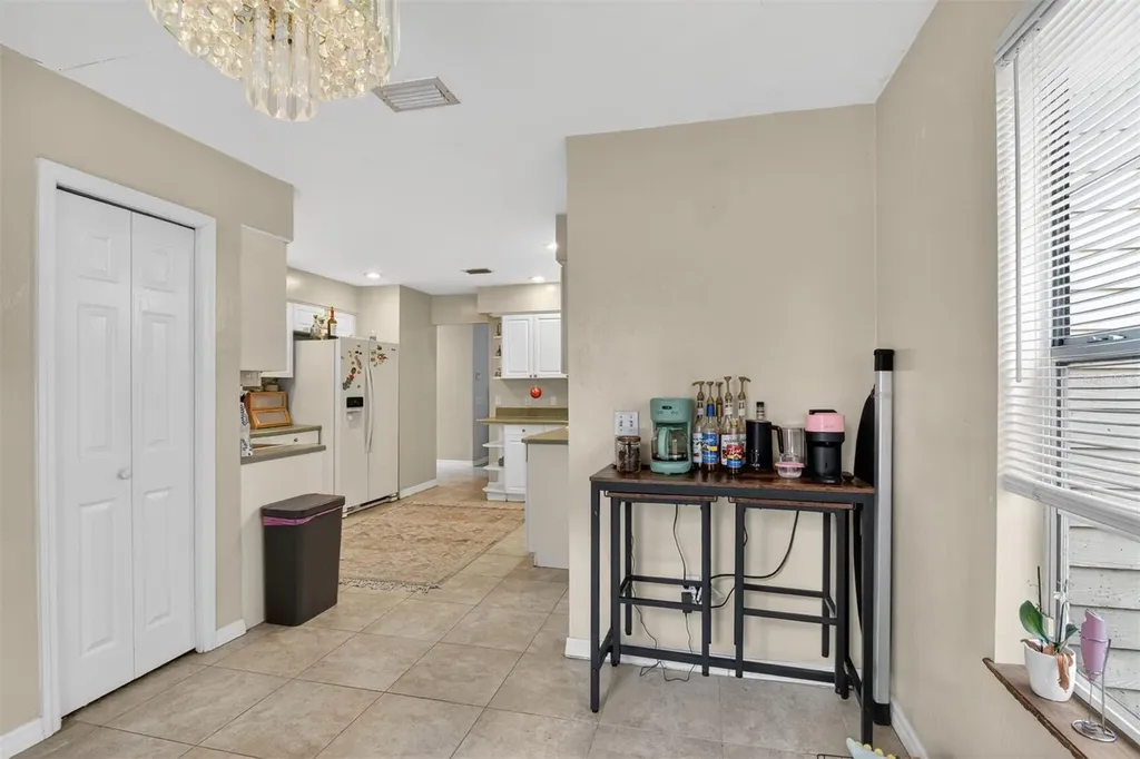 305 NW 28th Street Gainesville FL 32607
