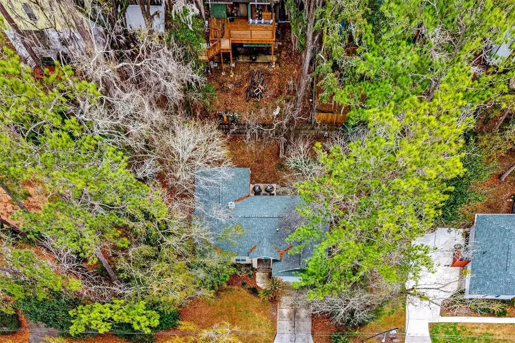 305 NW 28th Street Gainesville FL 32607