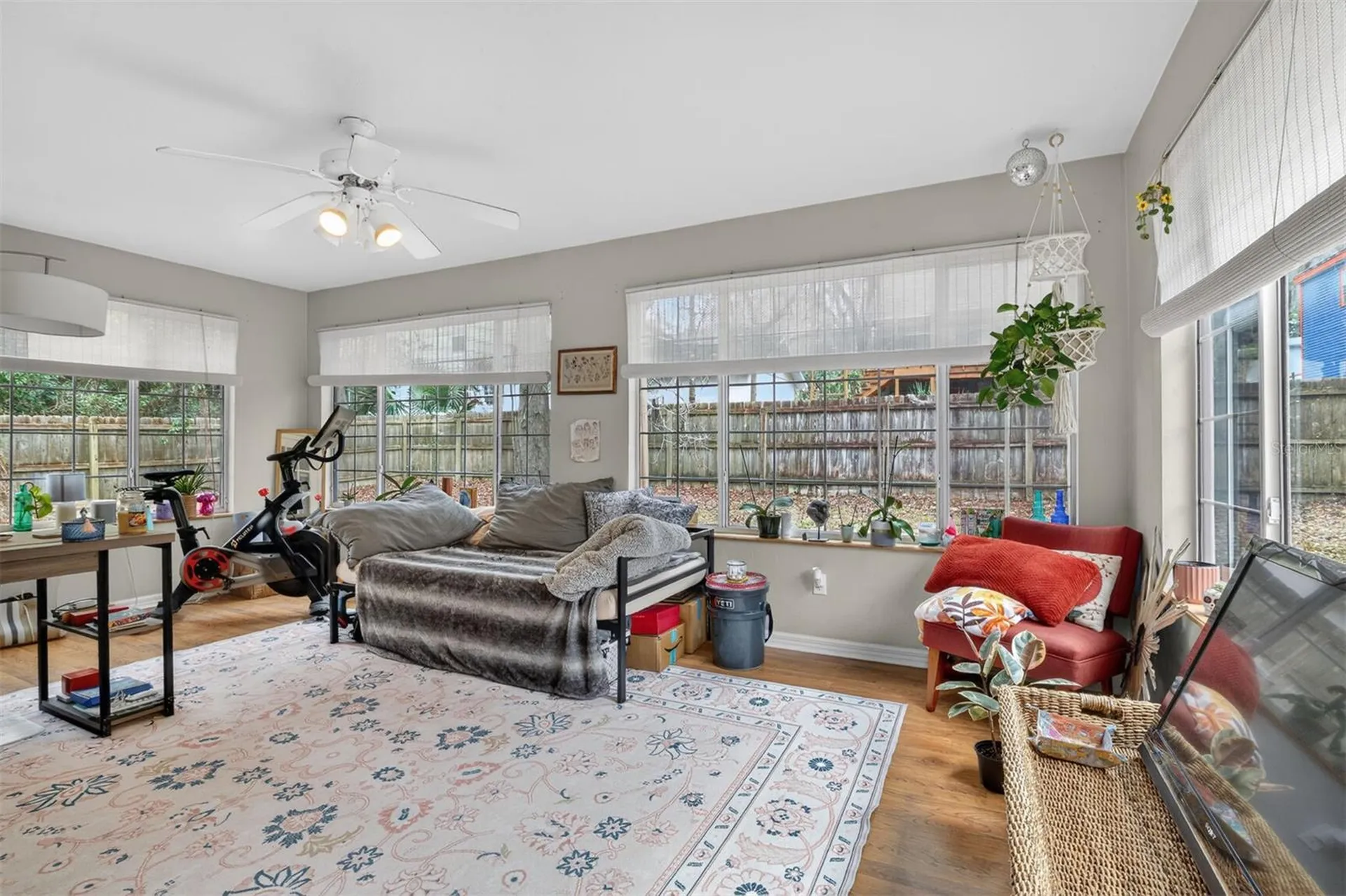 305 NW 28th Street Gainesville FL 32607