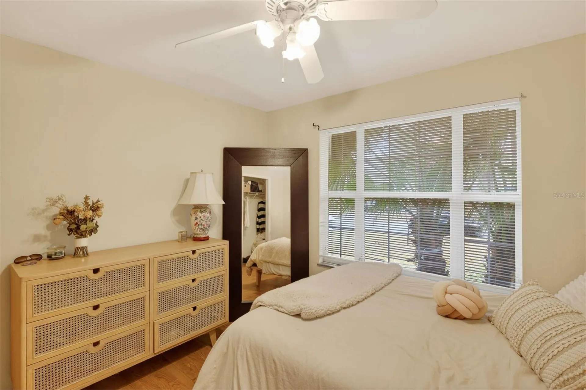 305 NW 28th Street Gainesville FL 32607