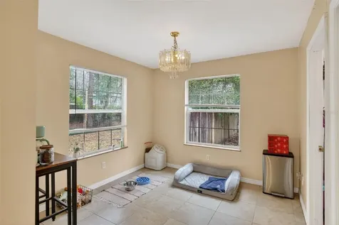 305 NW 28th Street Gainesville FL 32607