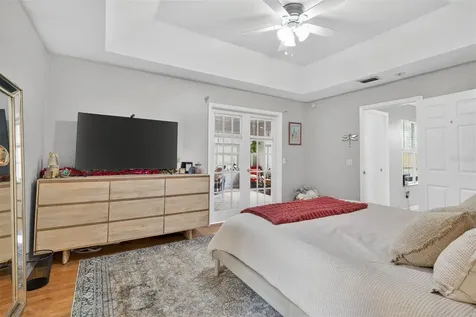305 NW 28th Street Gainesville FL 32607