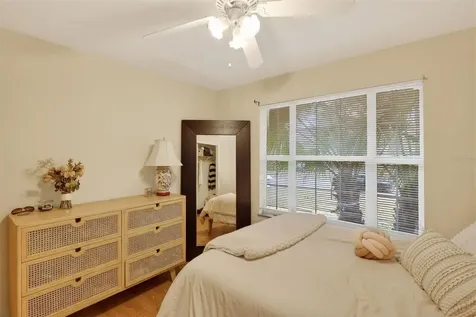 305 NW 28th Street Gainesville FL 32607