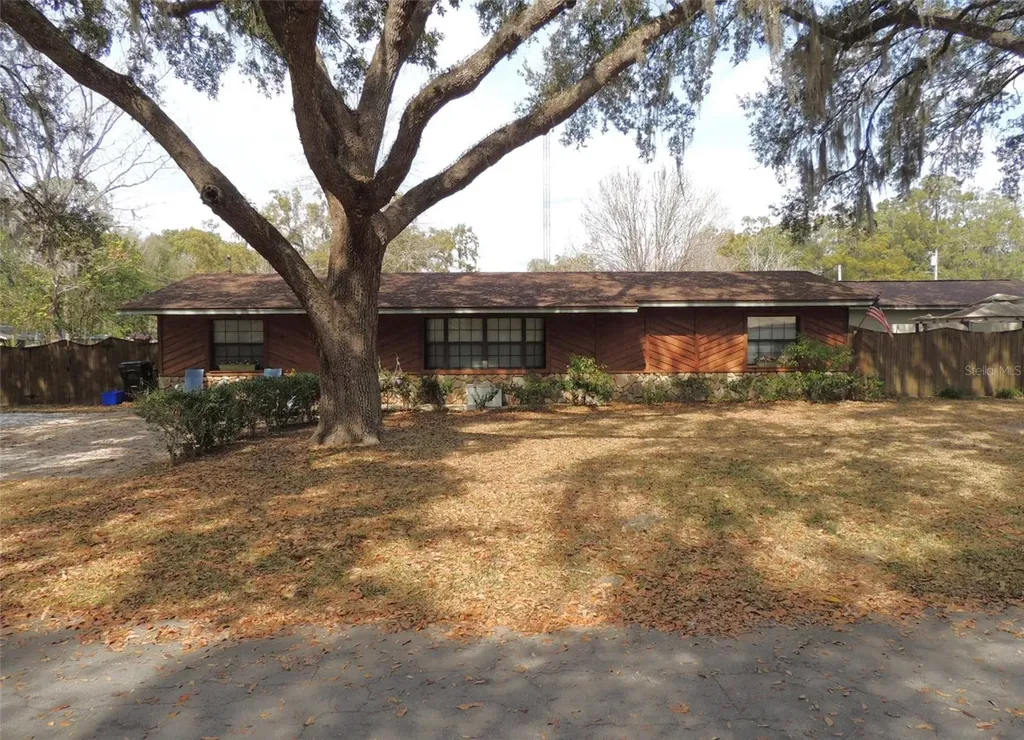 312 NE 2nd Avenue Williston FL 32696