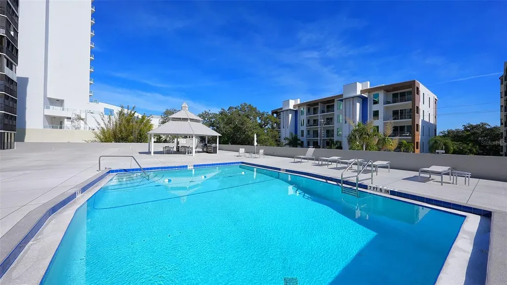707 S Gulfstream Avenue Sarasota FL 34236