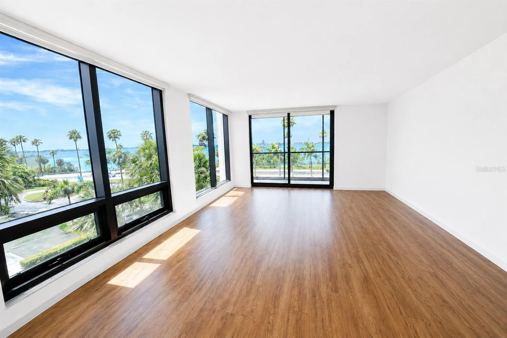 707 S Gulfstream Avenue Sarasota FL 34236