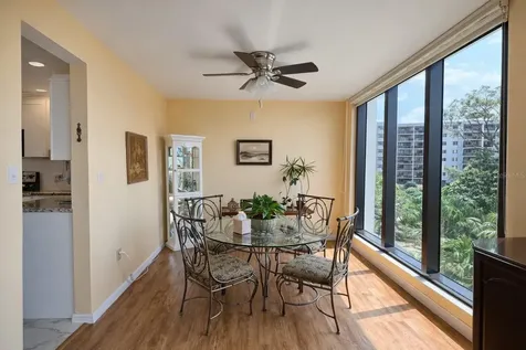 707 S Gulfstream Avenue Sarasota FL 34236