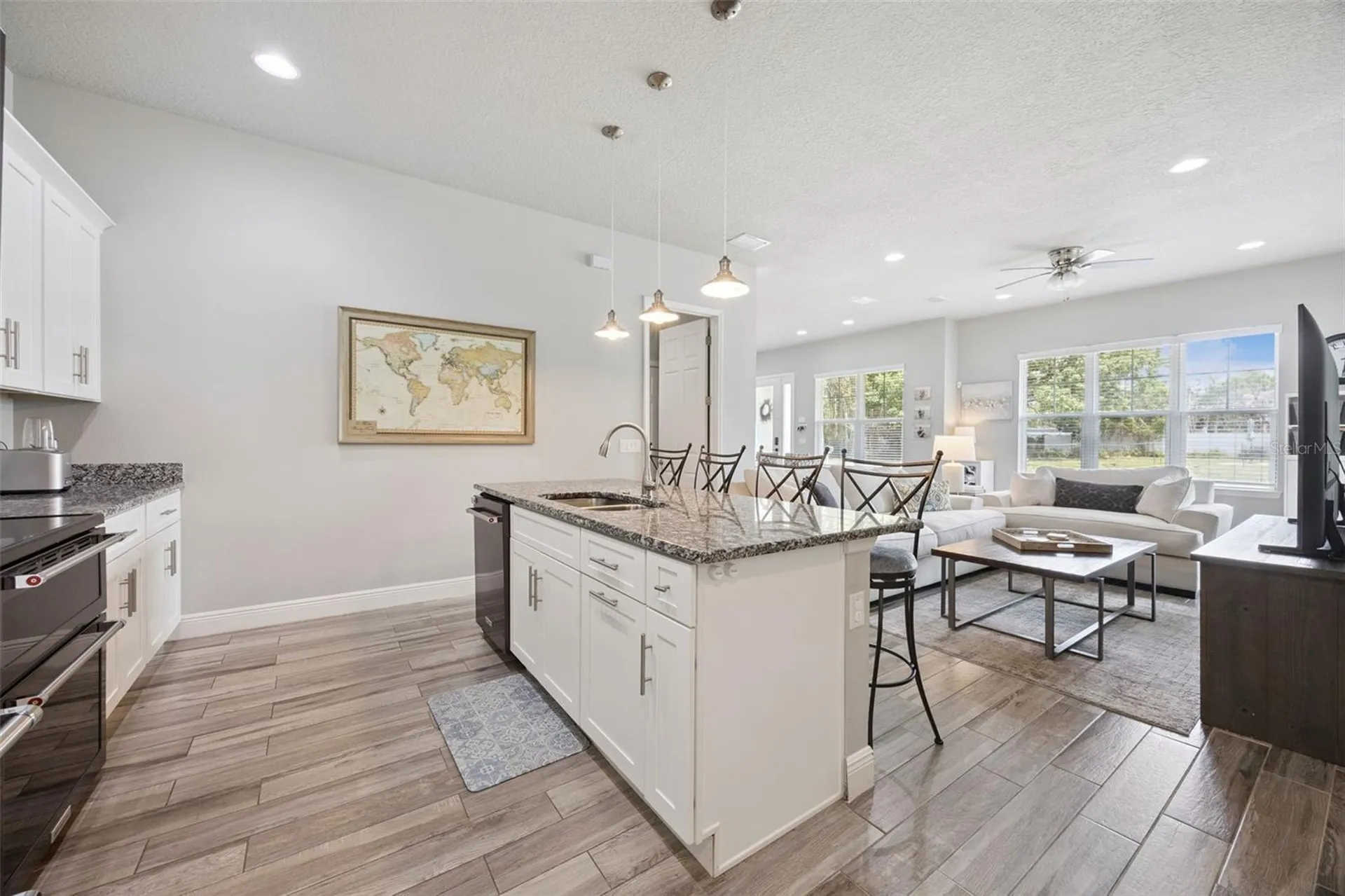 135 E Crystal Lake Street Orlando FL 32806