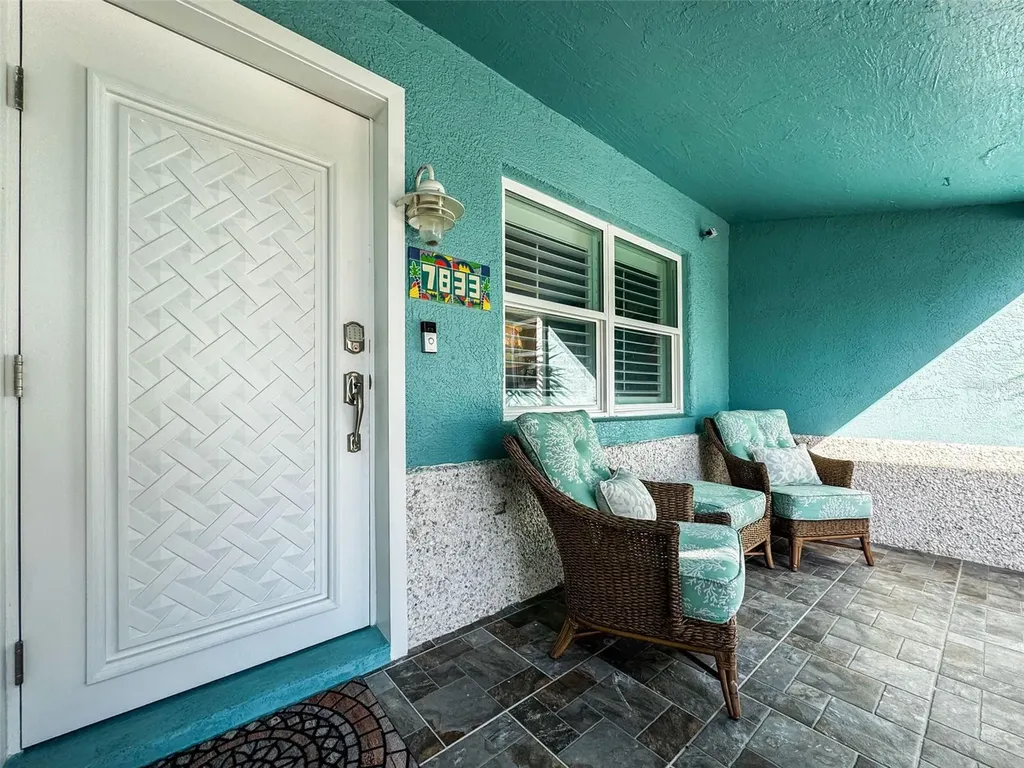 7833 1st Avenue S St Petersburg FL 33707