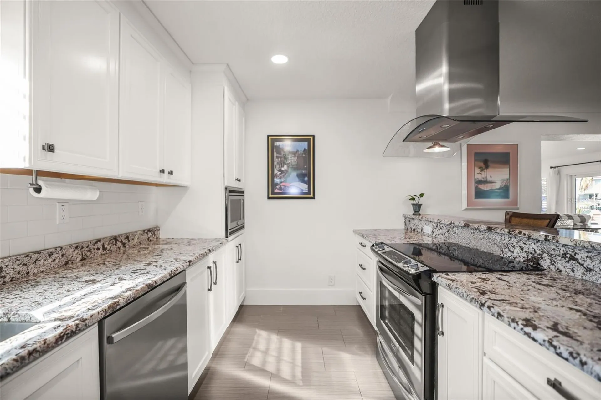 7833 1st Avenue S St Petersburg FL 33707