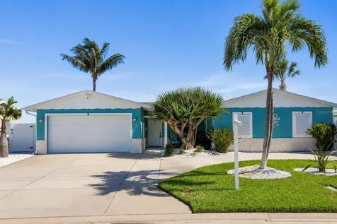 7833 1st Avenue S St Petersburg FL 33707
