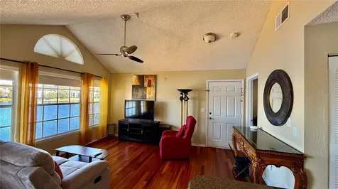 1065 S Hiawassee Road Orlando FL 32835