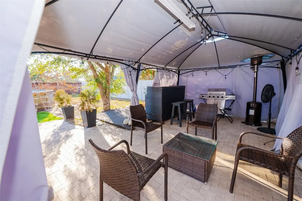 1966 Windcrest Lake Circle Orlando FL 32824