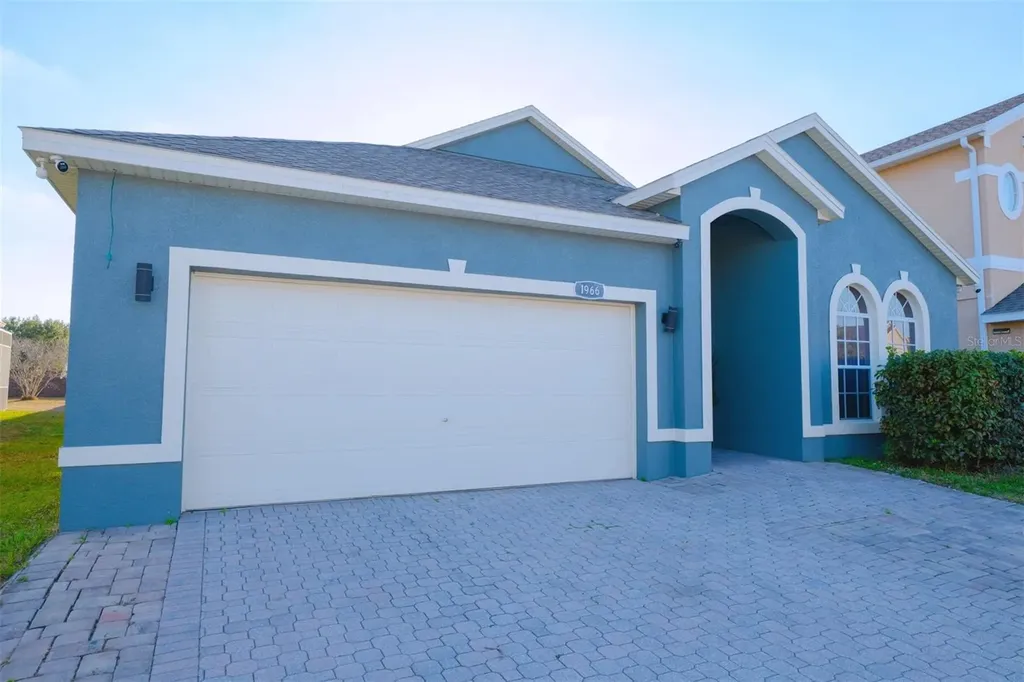 1966 Windcrest Lake Circle Orlando FL 32824