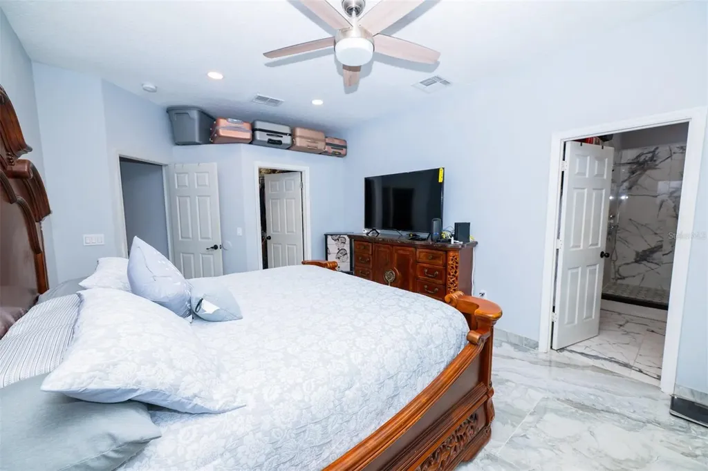1966 Windcrest Lake Circle Orlando FL 32824