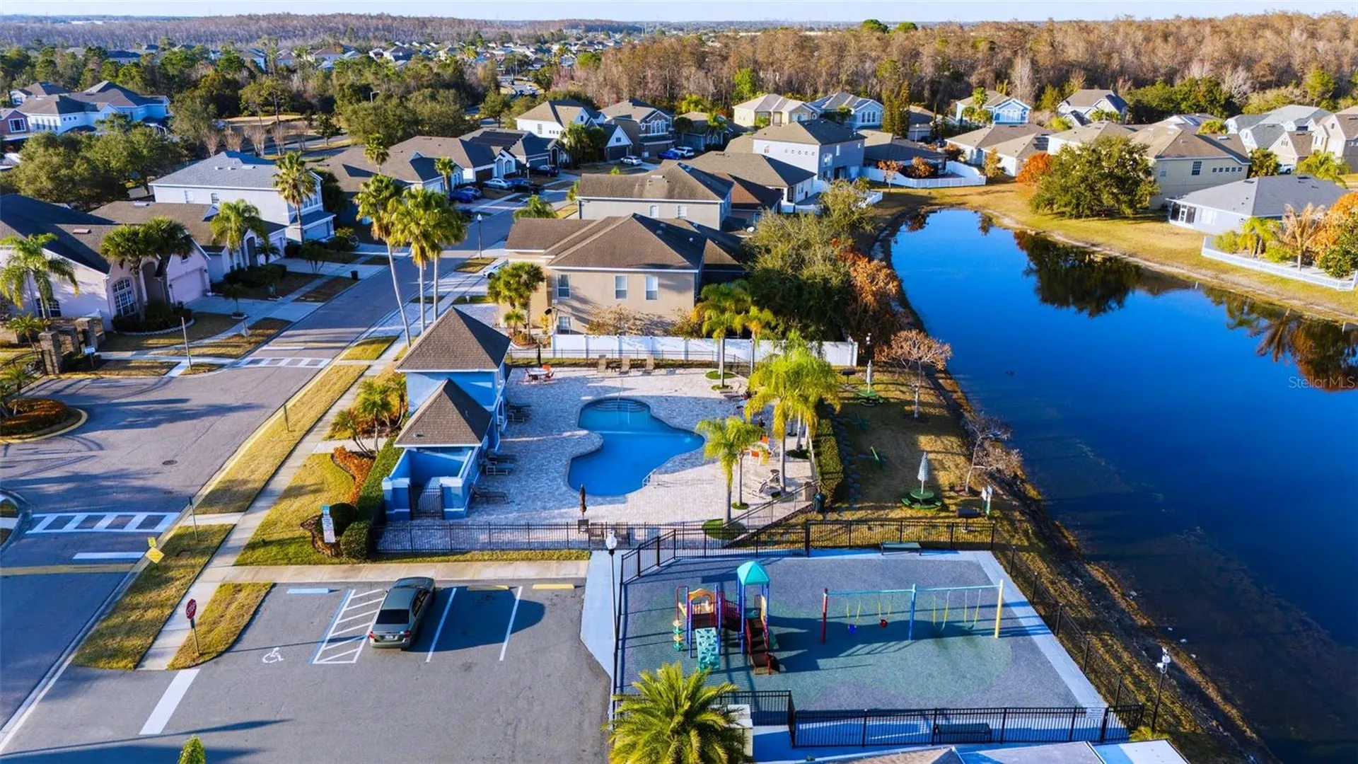 1966 Windcrest Lake Circle Orlando FL 32824