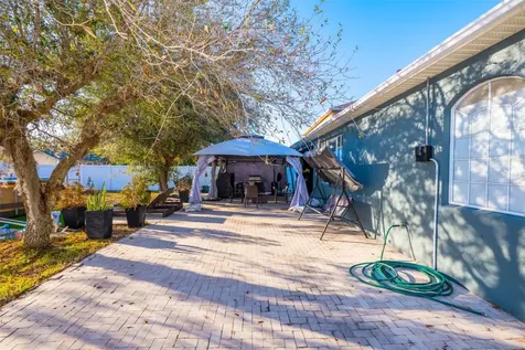 1966 Windcrest Lake Circle Orlando FL 32824