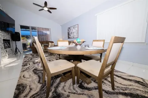1966 Windcrest Lake Circle Orlando FL 32824