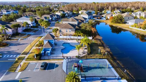 1966 Windcrest Lake Circle Orlando FL 32824