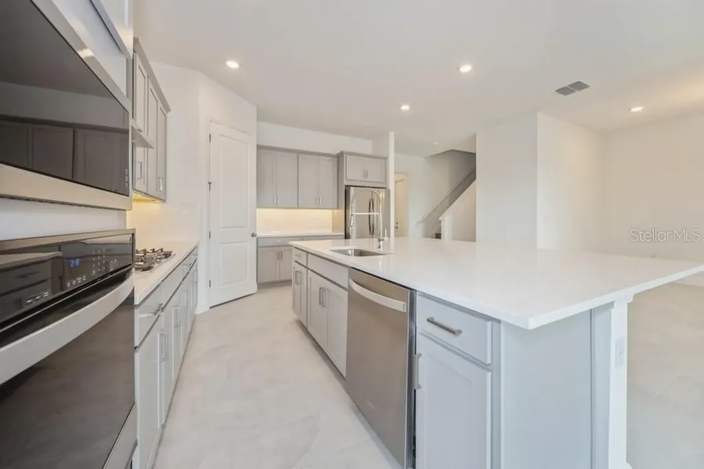 16029 Volterra Point Montverde FL 34756