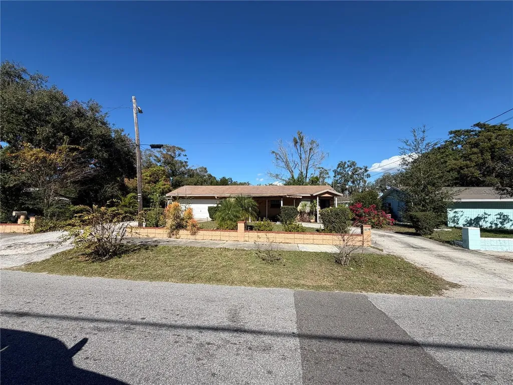 2010 E Chelsea Street Tampa FL 33610